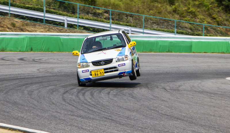 Illustration for article titled Few pics from a keicar race at Kota Circuit today...
